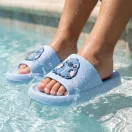 Disney Lilo és Stitch, A csillagkutya Sitting felnőtt papucs 34-41