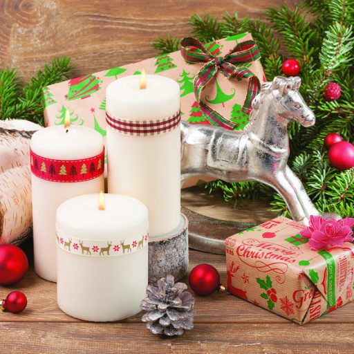 Karácsonyi Kraft Presents szalvéta 20 db-os 33x33 cm